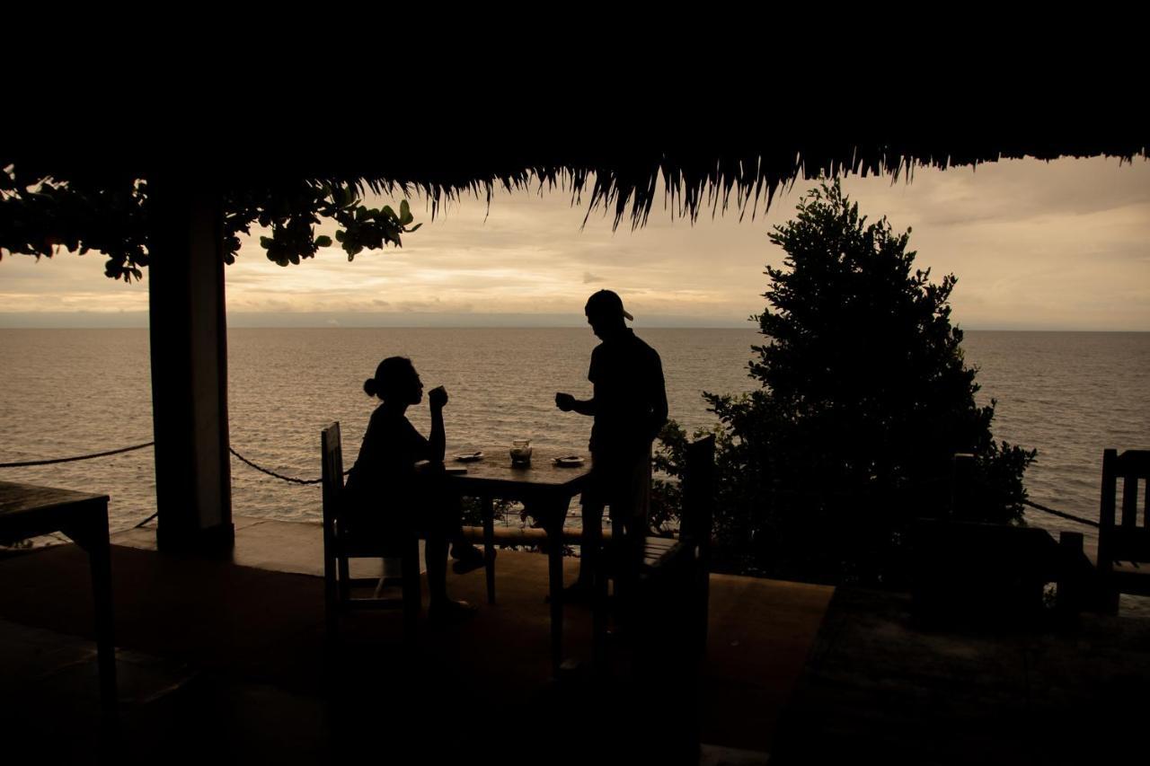 Almira Diving Resort- Panglao Eksteriør billede