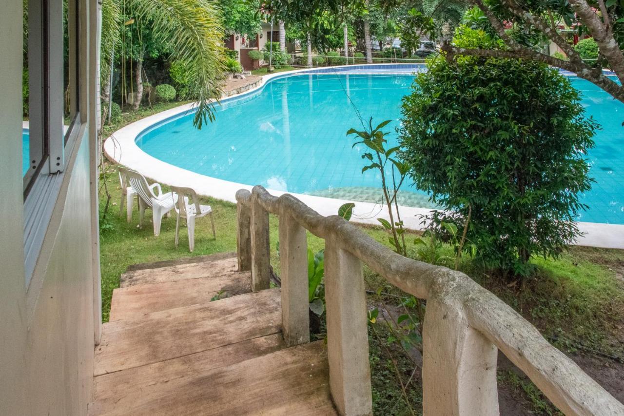 Almira Diving Resort- Panglao Eksteriør billede